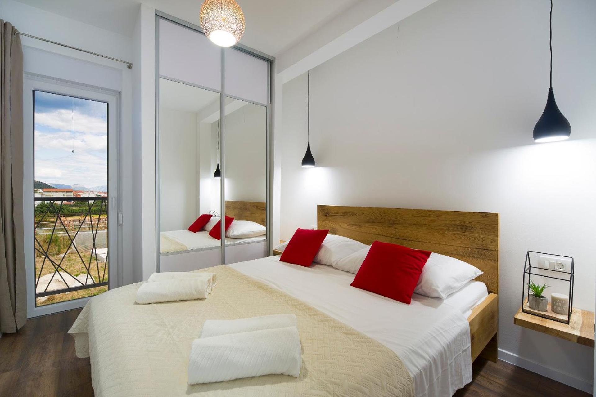 Bulli Croatia Hotel Seget Donji Bagian luar foto