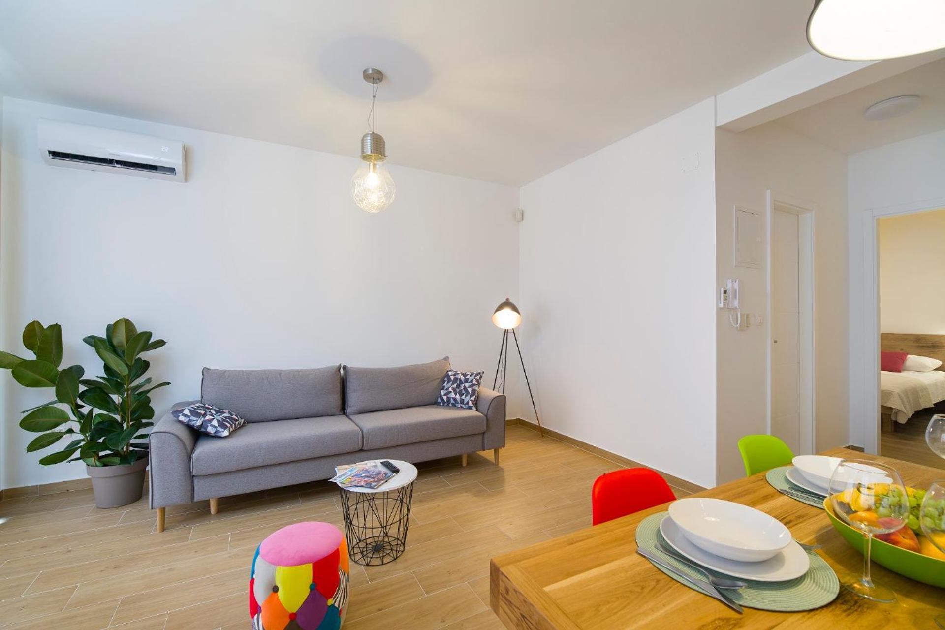 Bulli Croatia Hotel Seget Donji Ruang foto